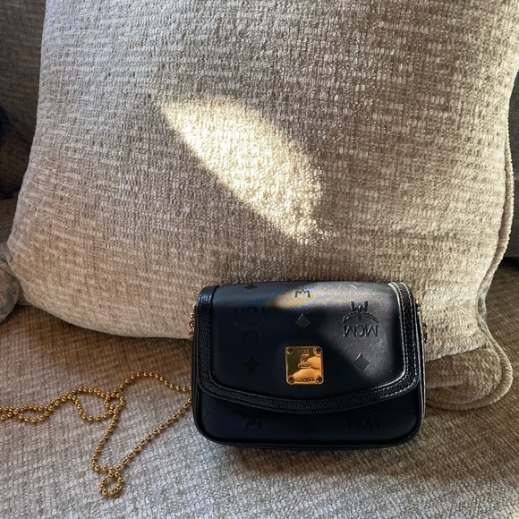 MCM black canvas Bag on chain - Picture 5 of 6